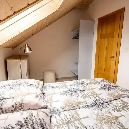 Apartamentowe Adek 2 *